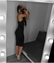 Load image into Gallery viewer, Red Midi Dress
