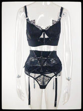 Carica l&#39;immagine nel visualizzatore di Gallery, Set LACE Push up Lingerie